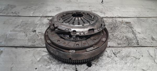 Volante Bimassa (220274).