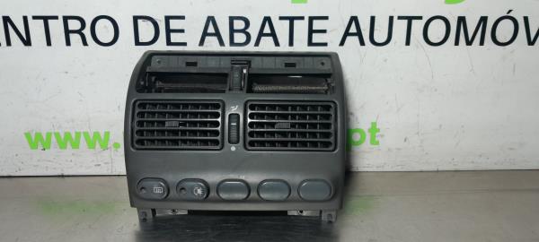 Grelha Ventilação Central (222830).
