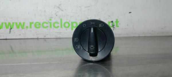 Comutador / Botão Luzes (222857).