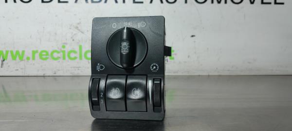 Comutador / Botão Luzes (222859).