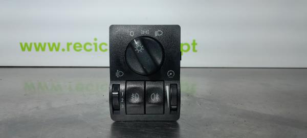 Comutador / Botão Luzes (226822).