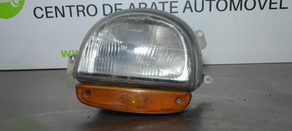 Otica / Farol Esq (226900).