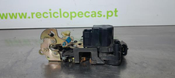 Fecho da Porta Frente Dto (226911).