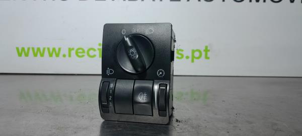 Comutador / Botão Luzes (227106).