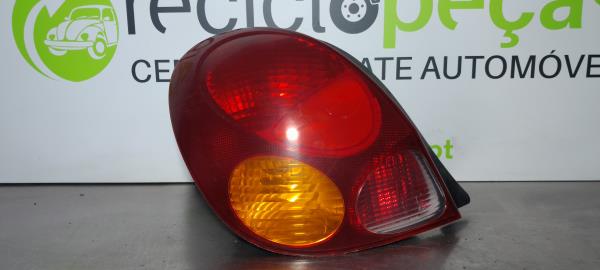 Farolim Traseiro / Stop Esq (227108).