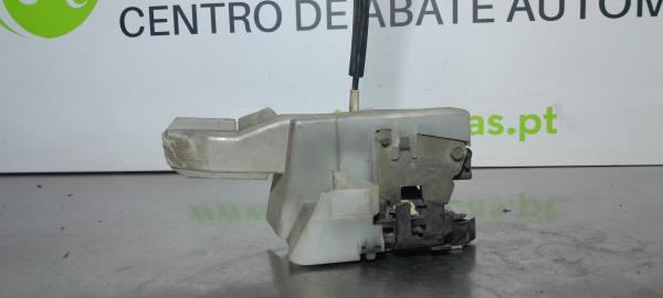 Fecho da Porta Frente Dto (227138).