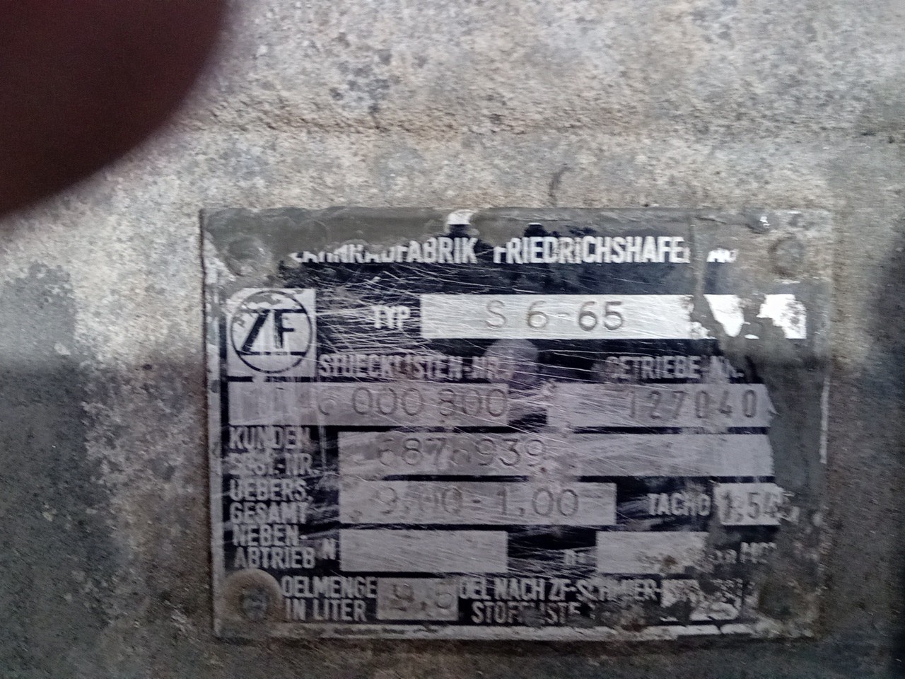 Caixa Velocidades ZF - Imagem-3
