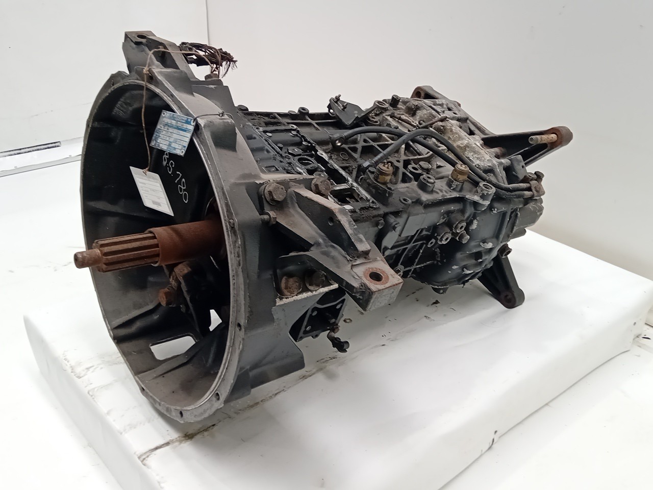 Caixa Velocidades ZF - Imagem-1