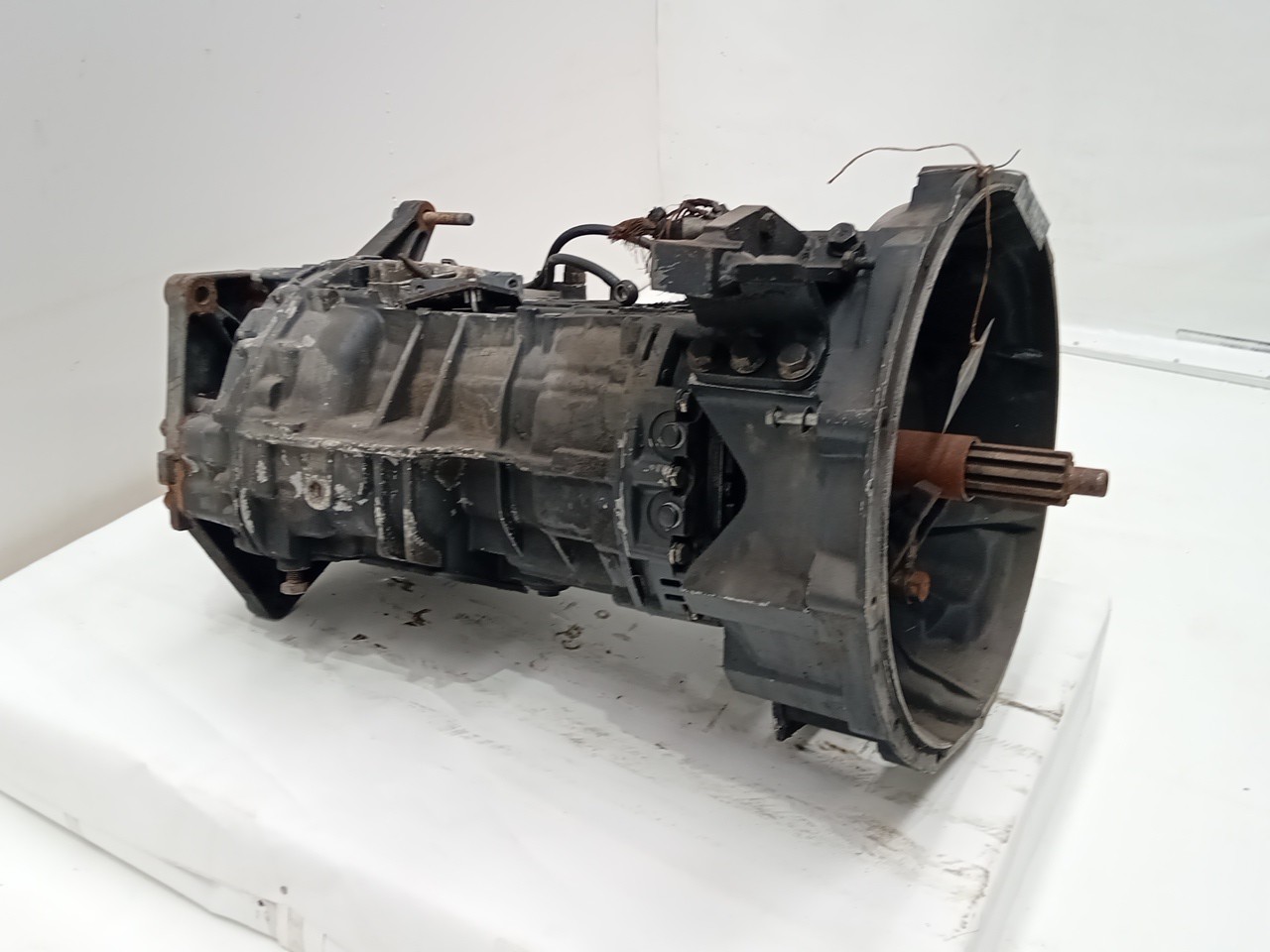 Caixa Velocidades ZF - Imagem-2