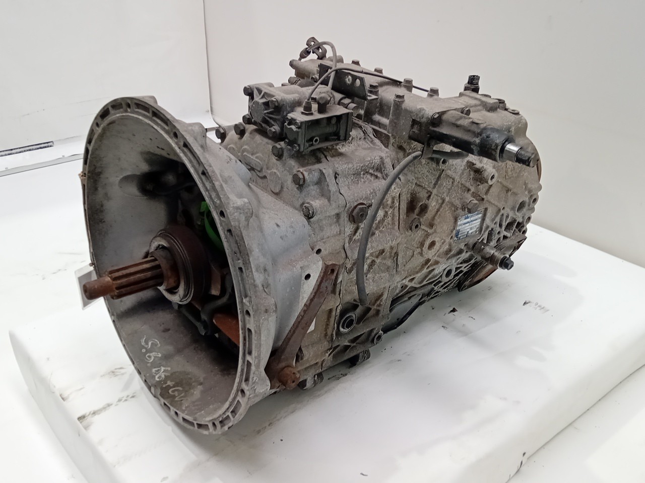 Caixa Velocidades ZF - Imagem-1