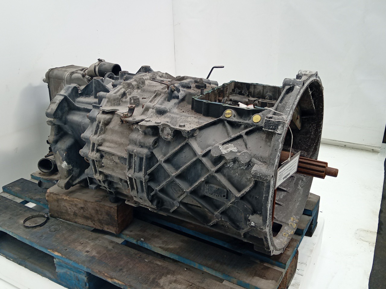 Caixa Velocidades ZF - Imagem-2