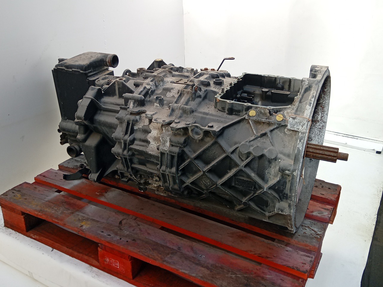 Caixa Velocidades ZF - Imagem-2