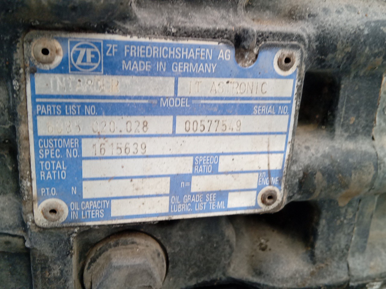 Caixa Velocidades ZF - Imagem-4
