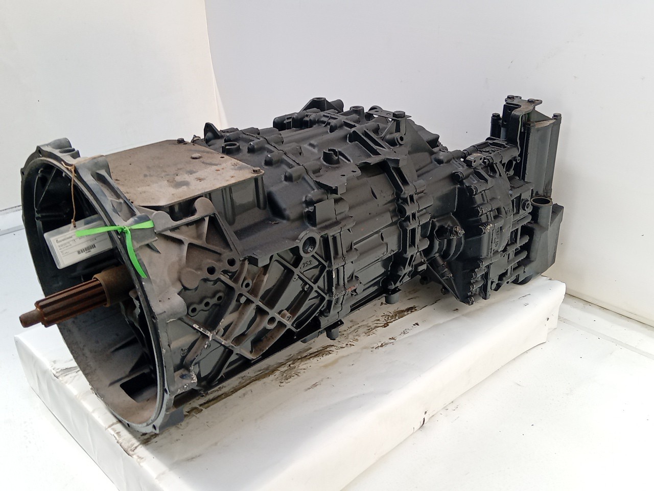 Caixa Velocidades ZF - Imagem-1