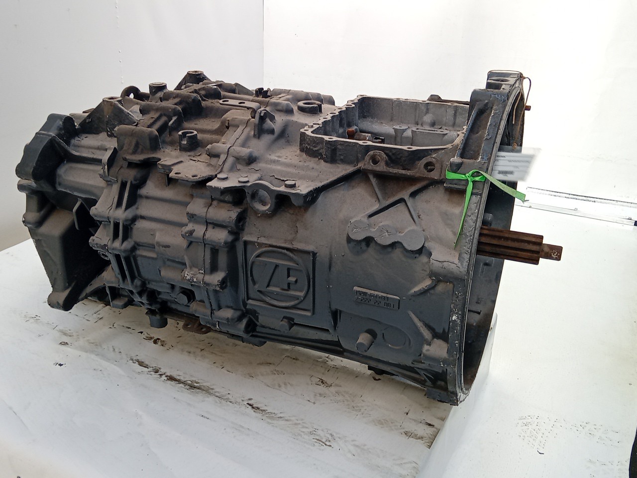 Caixa Velocidades ZF - Imagem-2