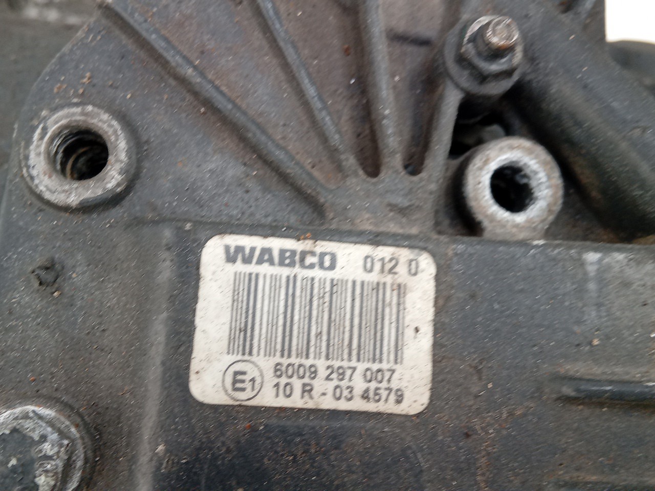 Caixa Velocidades ZF - Imagem-4