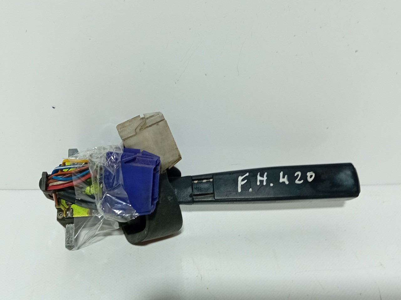 MANETE DOS PISCAS VOLVO - Imagem-2