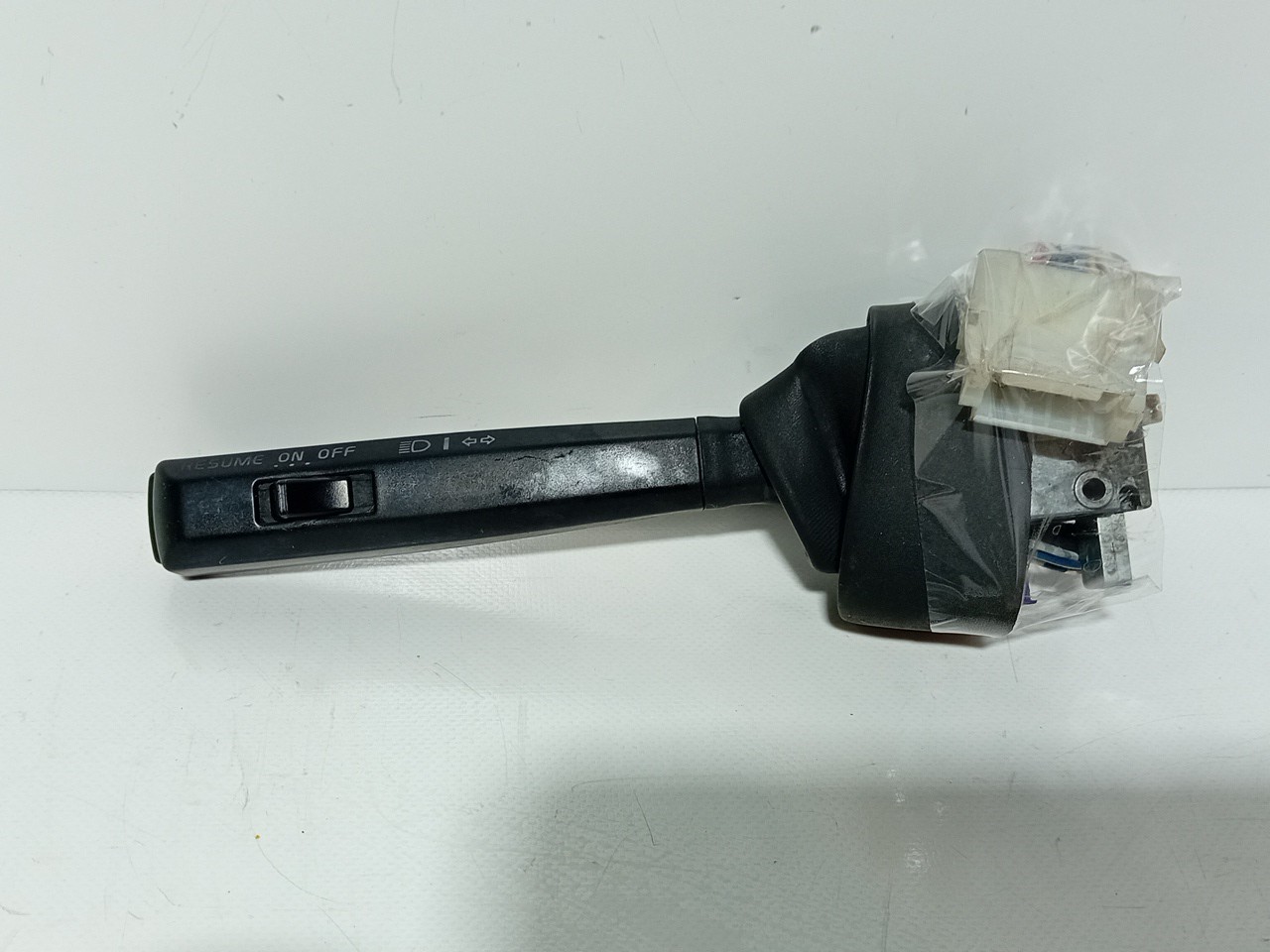 MANETE DOS PISCAS VOLVO - Imagem-0