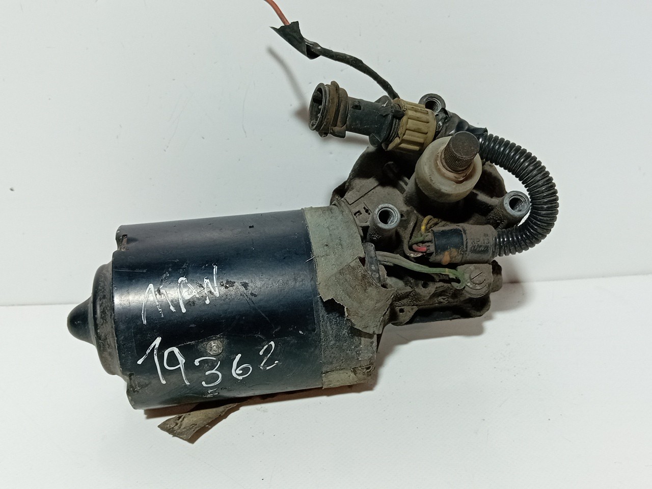 MOTOR DOS VIDROS MAN - Imagem-0