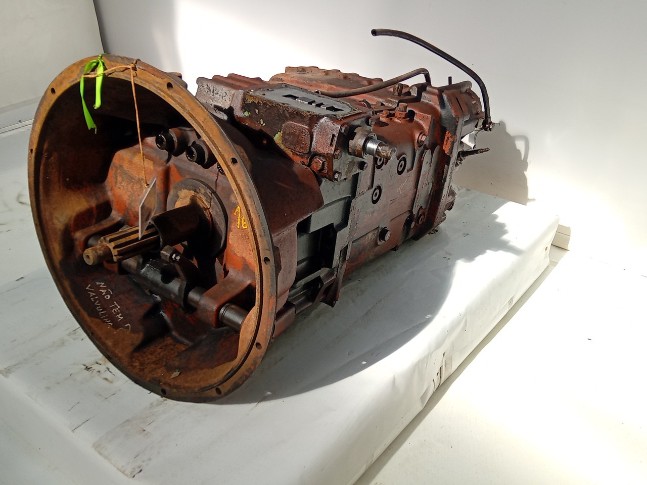 Caixa Velocidades ZF - Imagem-1