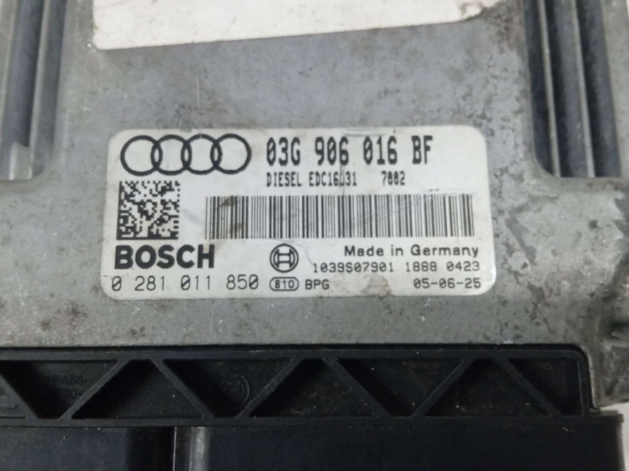 Engine Module AUDI A6 (4B2, C5) | 97 - 05 Imagem-1