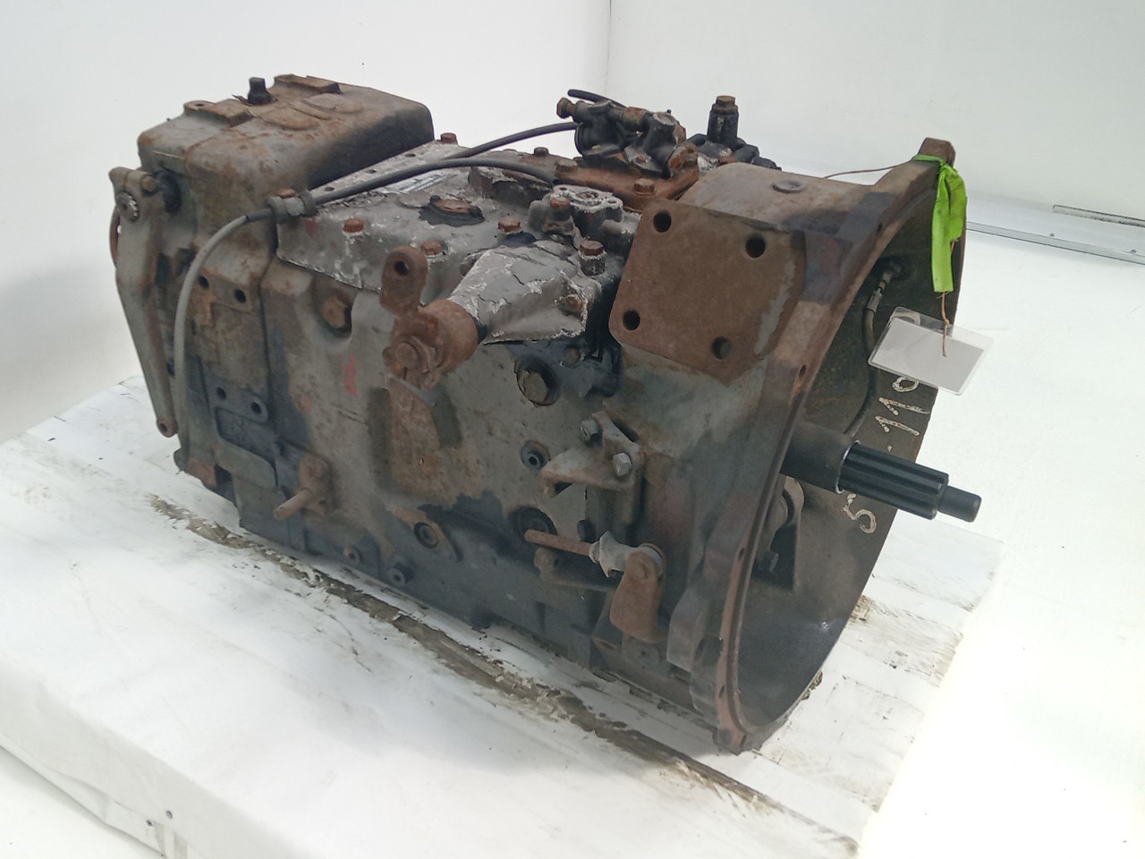 Caixa Velocidades ZF - Imagem-1