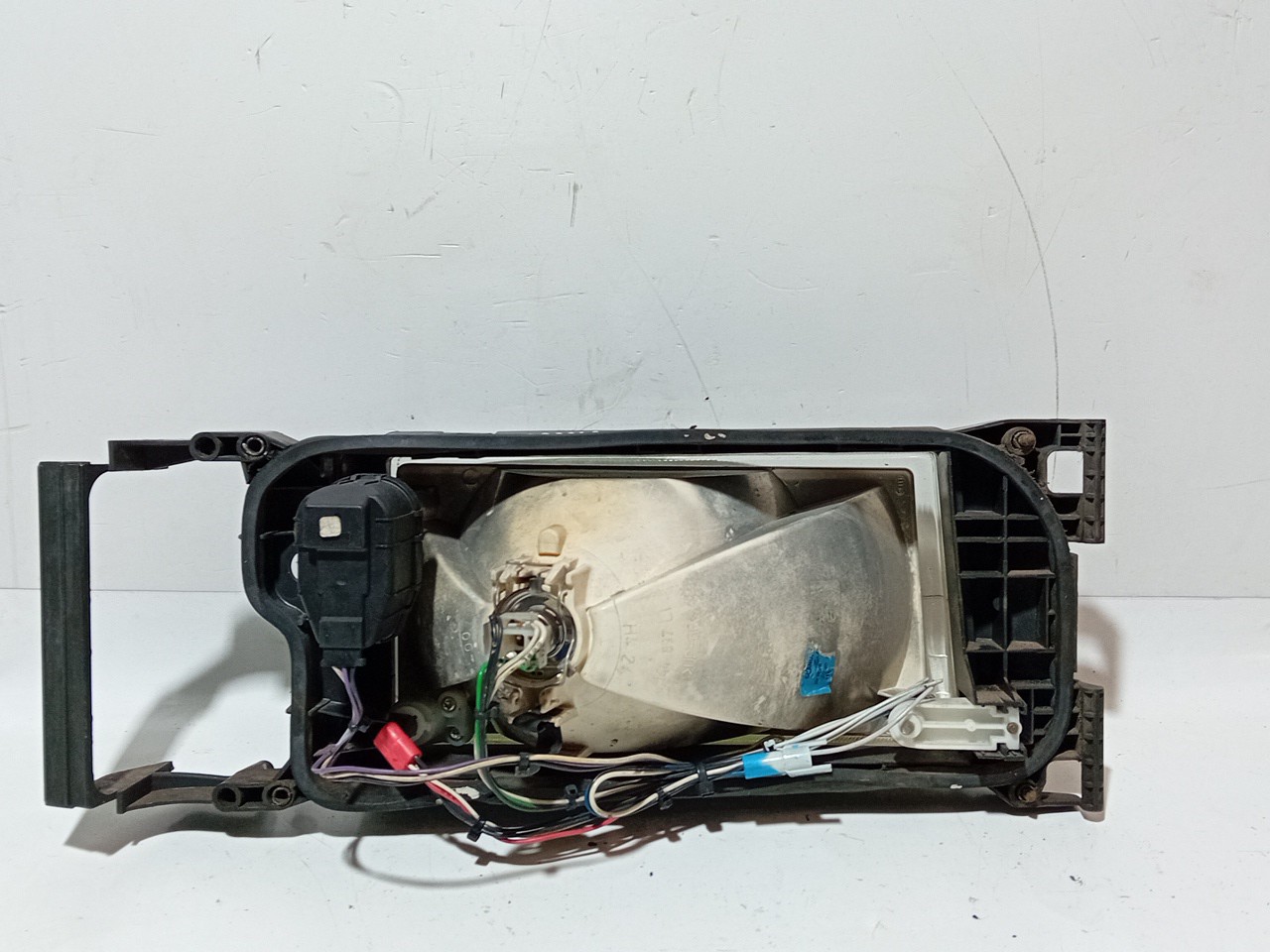 Otica SCANIA 4 - series | 95 - 04 Imagem-1