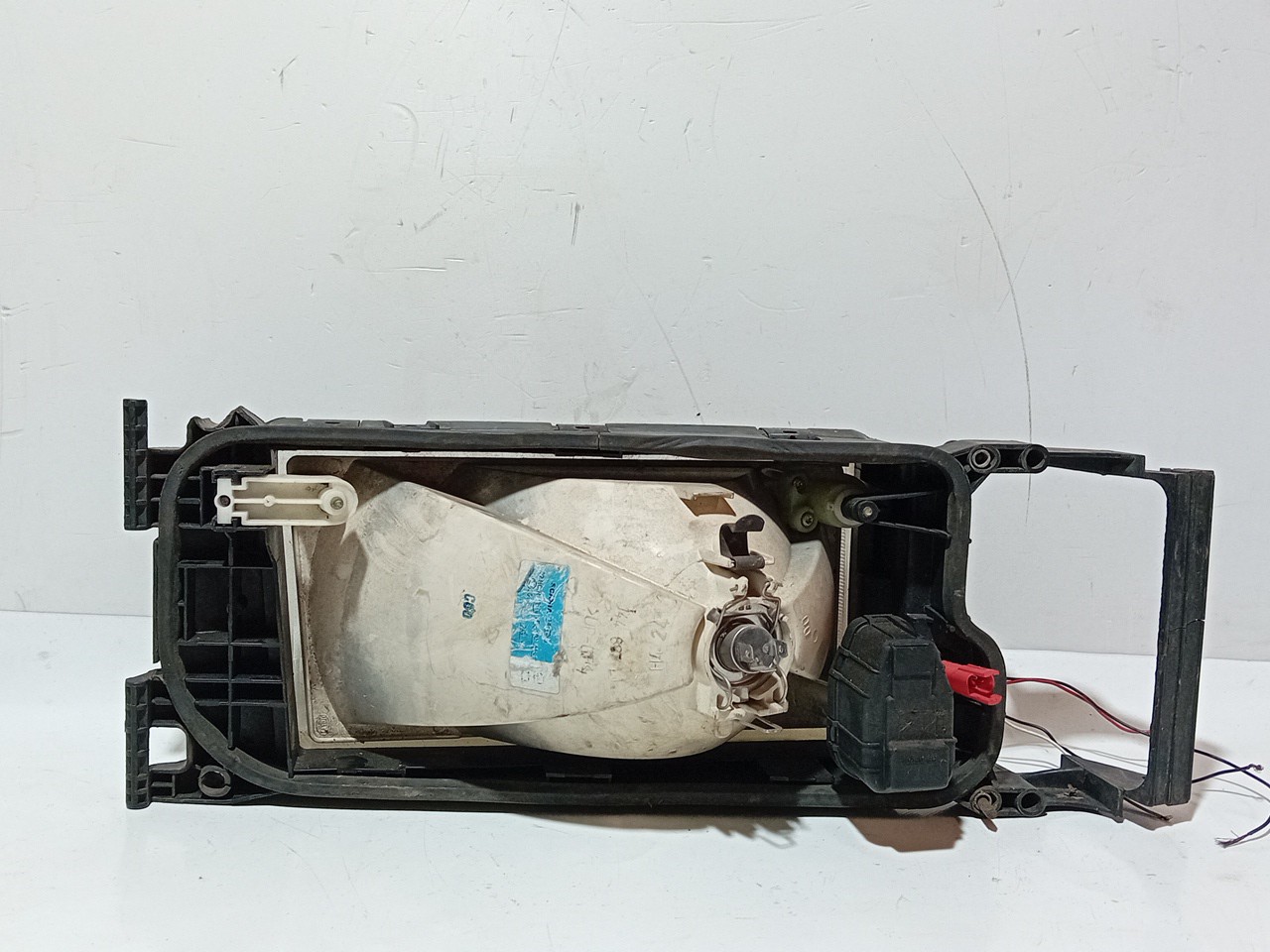 Otica SCANIA 4 - series | 95 - 04 Imagem-1