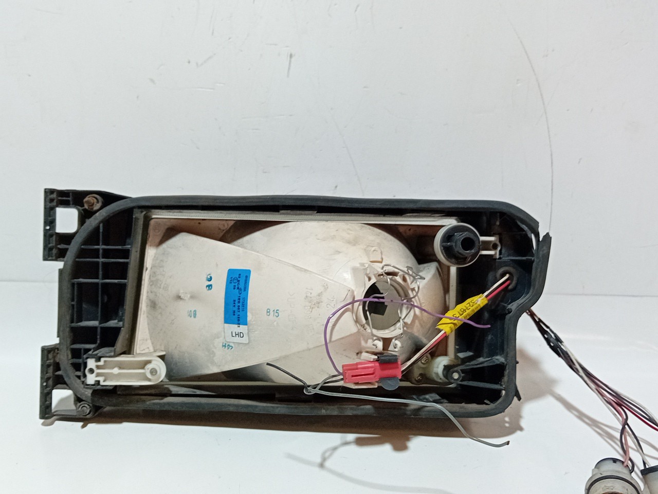 Otica SCANIA 4 - series | 95 - 04 Imagem-1