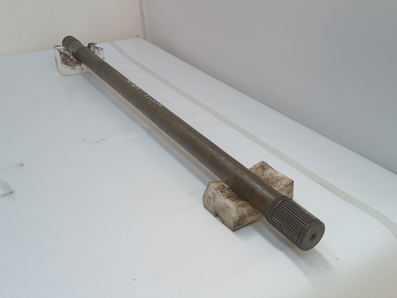 SEMI EIXO MERCEDES-BENZ - Imagem-0