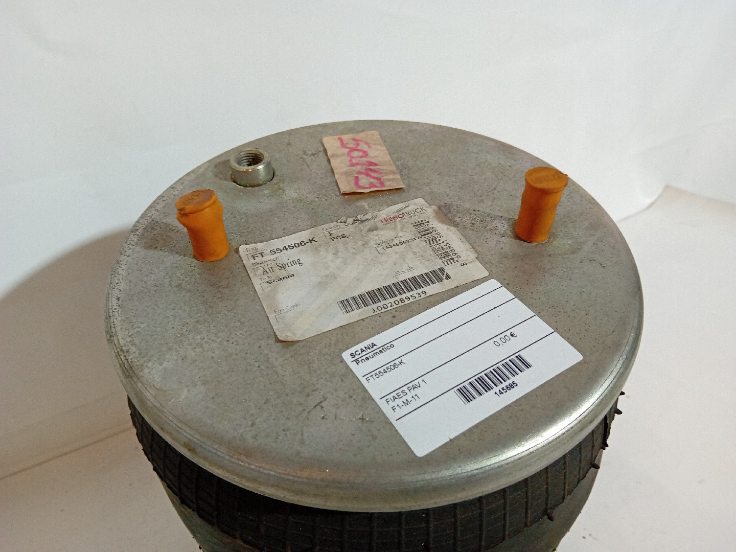 Pneumatico SCANIA - Imagem-1