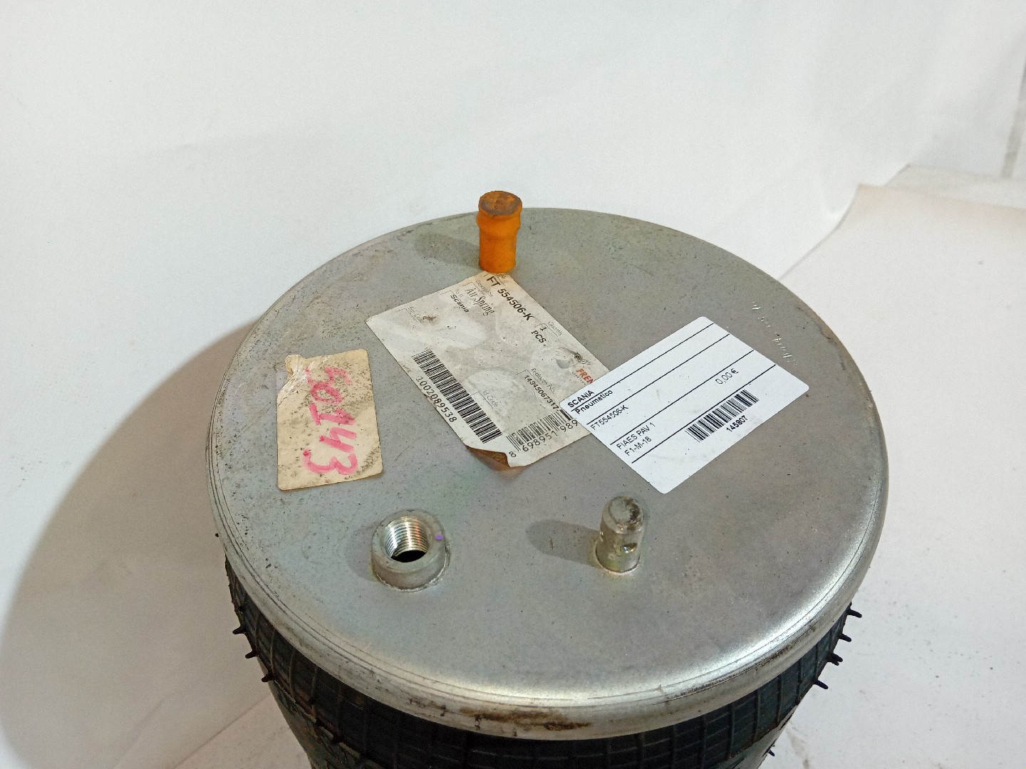 Pneumatico SCANIA - Imagem-1