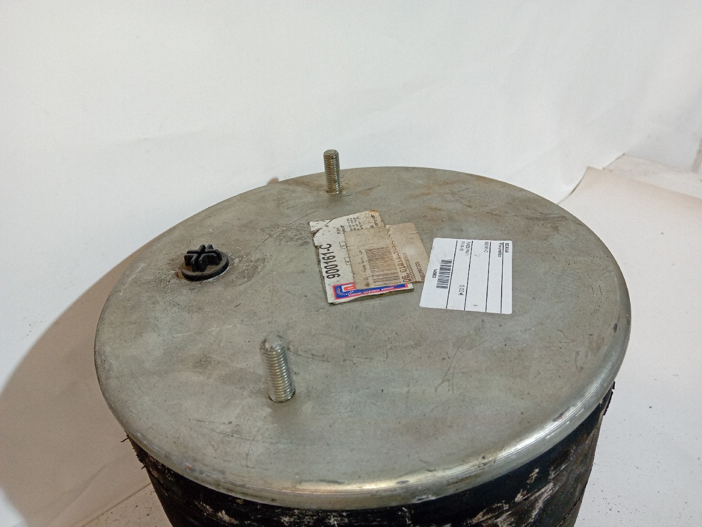 Pneumatico SCANIA - Imagem-1