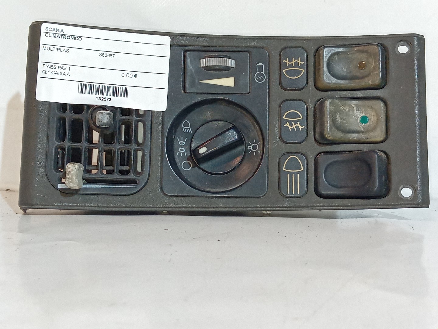 CLIMATRONICO SCANIA - Imagem-2