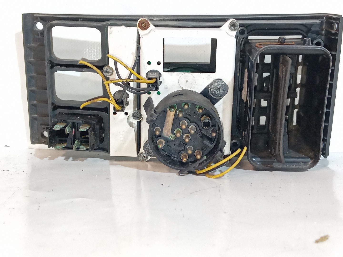 CLIMATRONICO SCANIA - Imagem-3