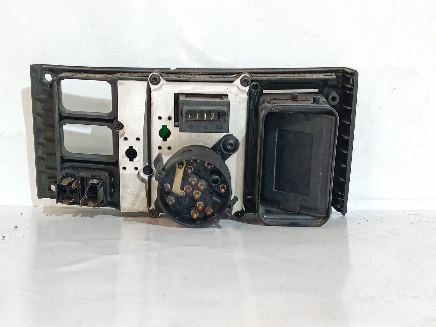 CLIMATRONICO SCANIA - Imagem-1