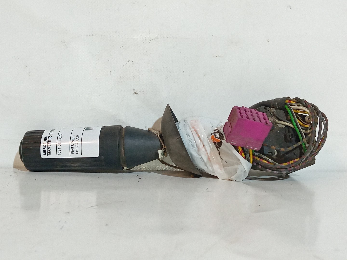 MANETE DOS PISCAS MERCEDES-BENZ - Imagem-1