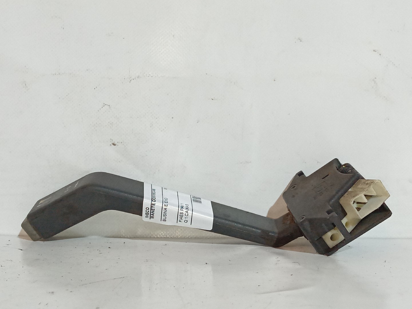 MANETE DOS PISCAS IVECO - Imagem-1