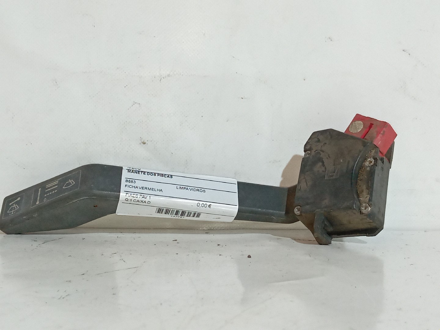 MANETE LIMPA-VIDROS IVECO - Imagem-0