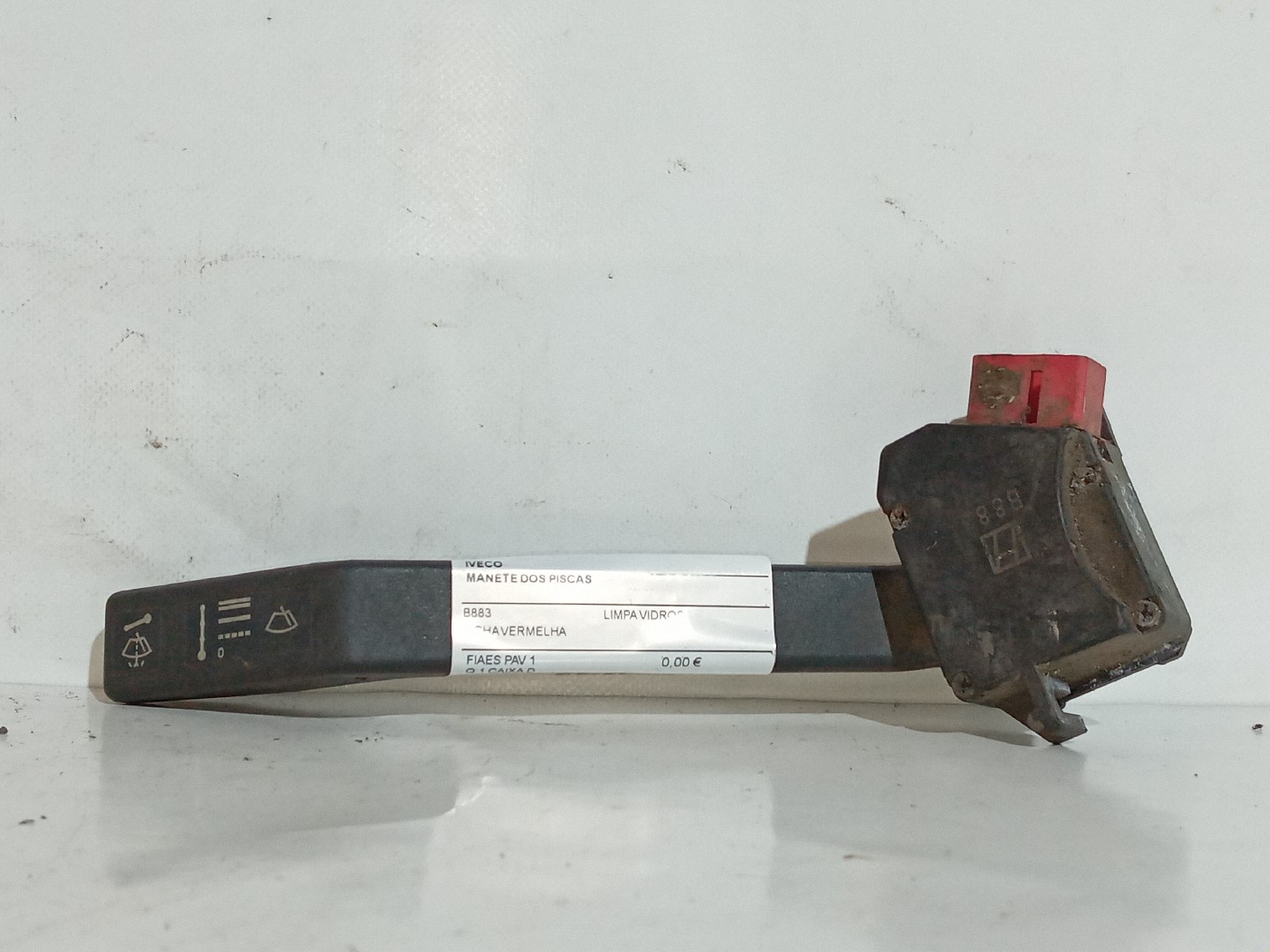 MANETE LIMPA-VIDROS IVECO - Imagem-0