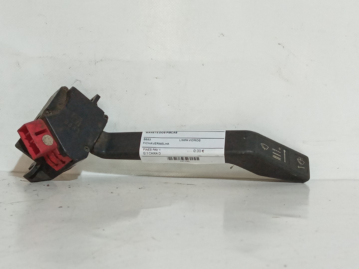 MANETE LIMPA-VIDROS IVECO - Imagem-0