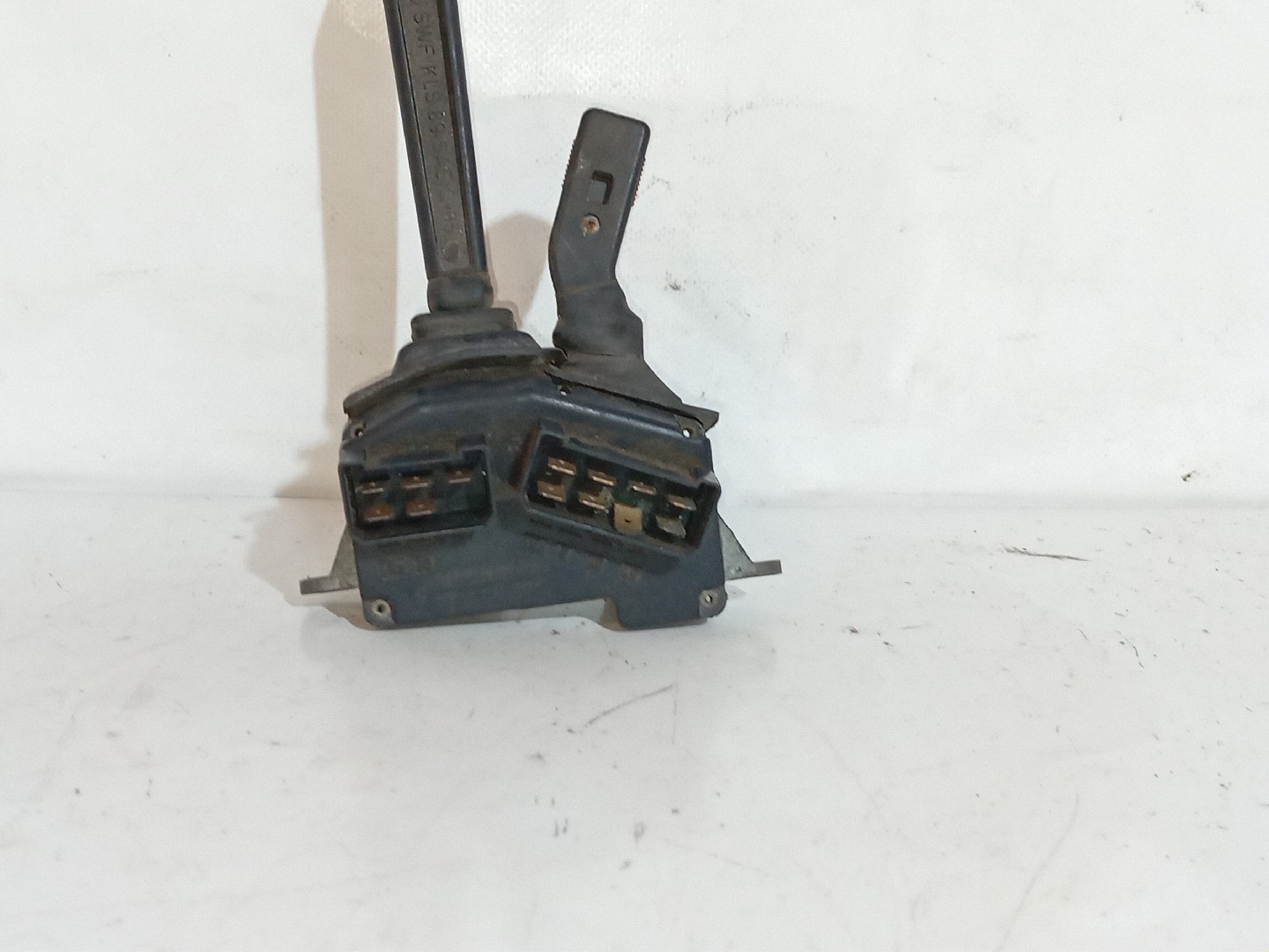 MANETE DOS PISCAS VOLVO - Imagem-2