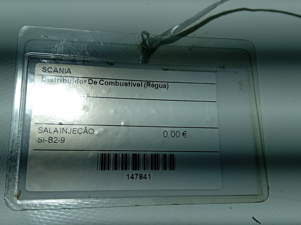 Distribuidor De Combustível (Régua) SCANIA P,G,R,T - series | 03 -  Imagem-1