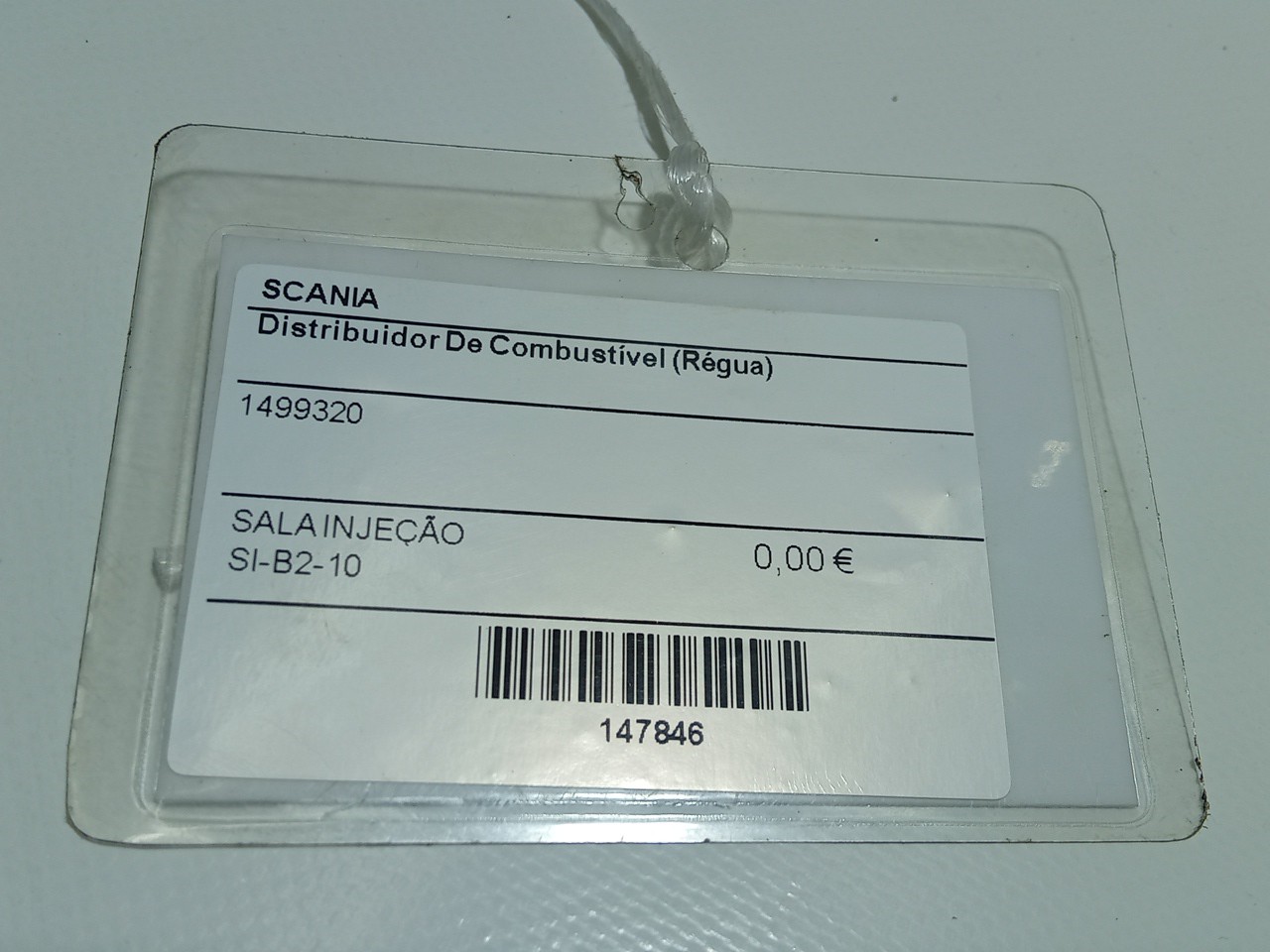 Distribuidor De Combustível (Régua) SCANIA P,G,R,T - series | 03 -  Imagem-1