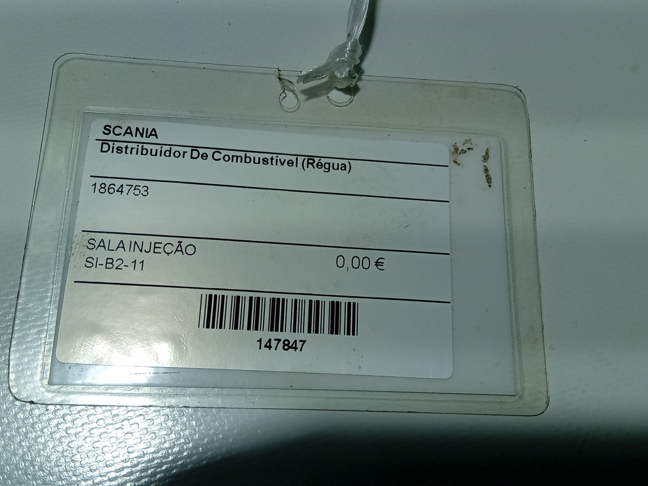 Distribuidor De Combustível (Régua) SCANIA P,G,R,T - series | 03 -  Imagem-1