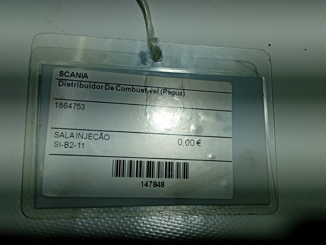 Distribuidor De Combustível (Régua) SCANIA P,G,R,T - series | 03 -  Imagem-1