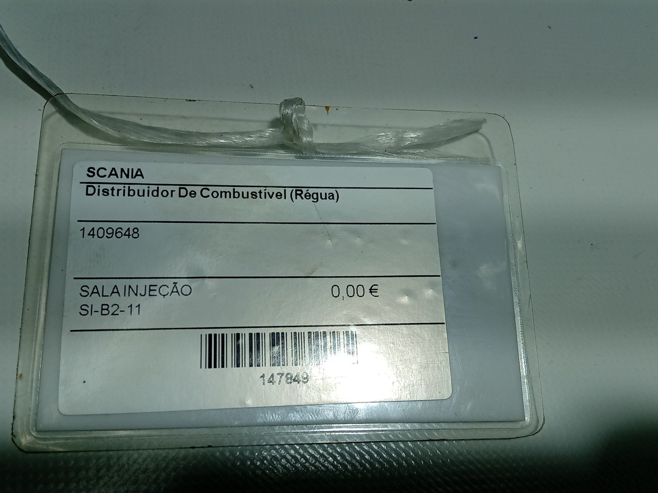 Distribuidor De Combustível (Régua) SCANIA P,G,R,T - series | 03 -  Imagem-1