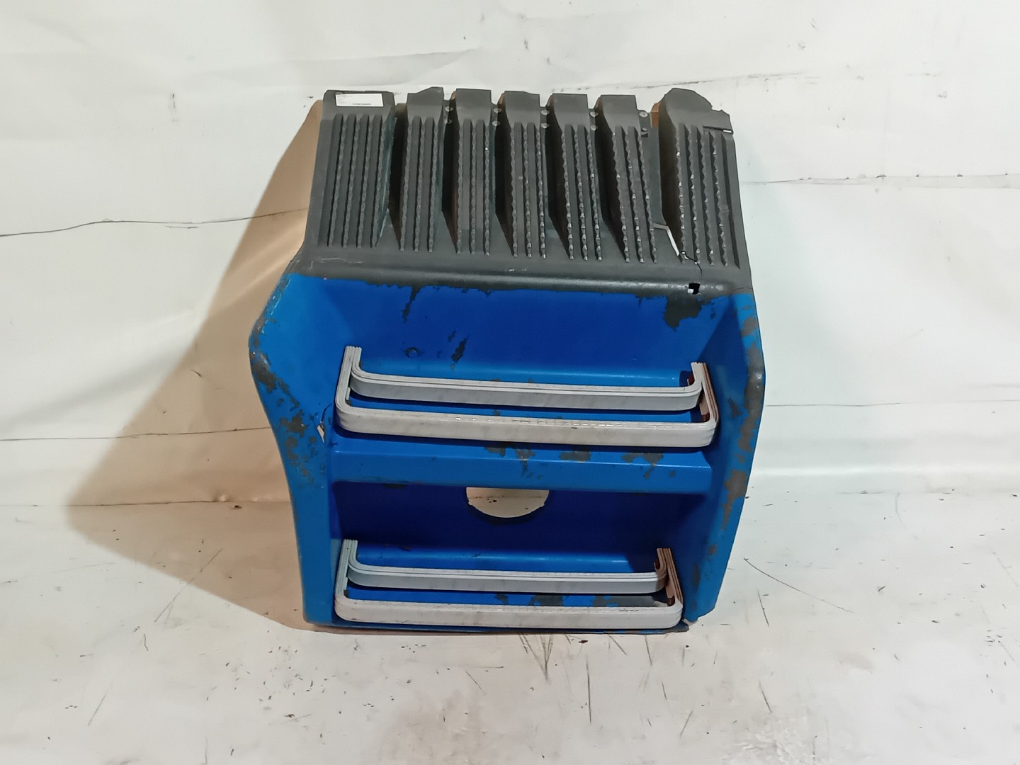 Tampa de Baterias  SCANIA 4 - series | 95 - 04 Imagem-1