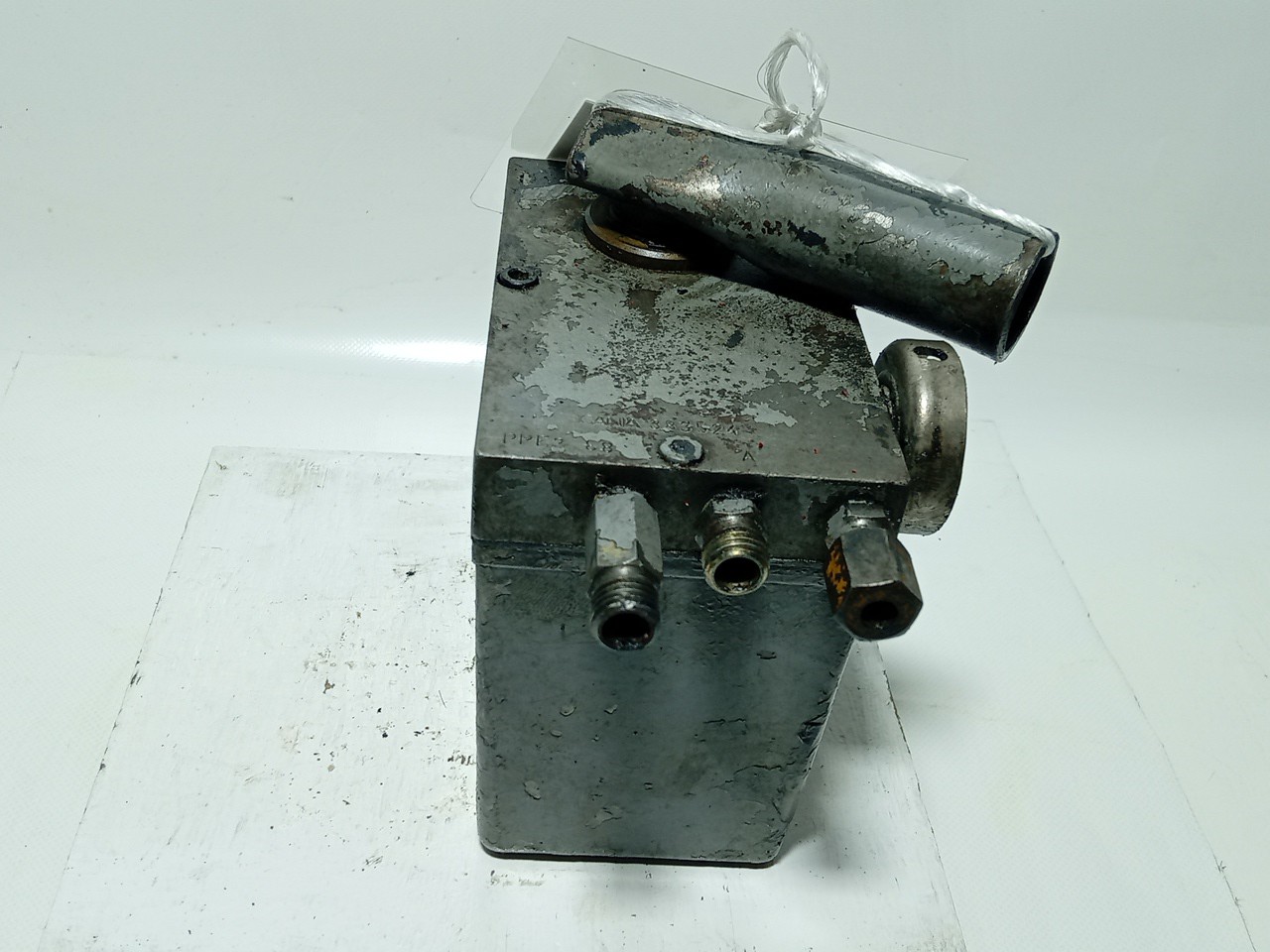 BOMBA DE ELEVAR  CABINE SCANIA P,G,R,T - series | 03 -  Imagem-1