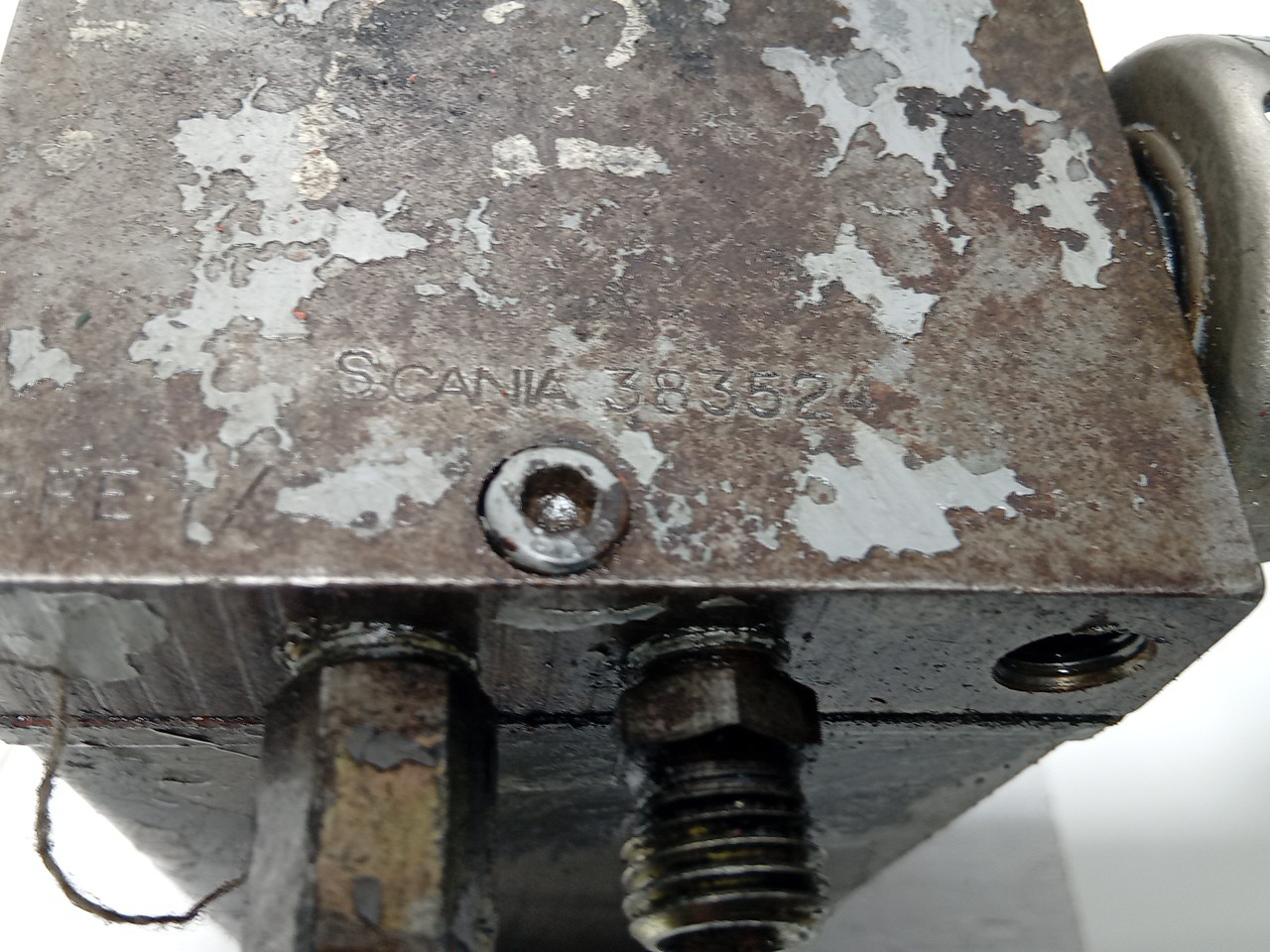 BOMBA DE ELEVAR  CABINE SCANIA P,G,R,T - series | 03 -  Imagem-2